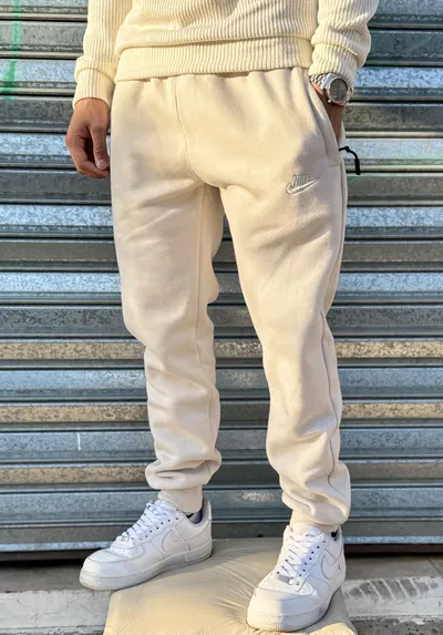 Jogging c/ puño NK | NATURAL