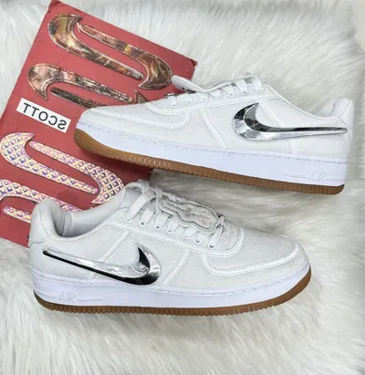 NK Travis Scott | BLANCO