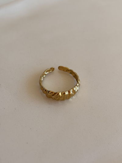 Anillo tramado 