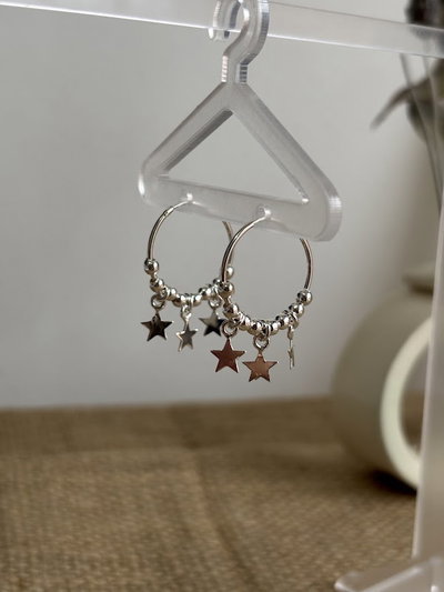 Argollas bolitas y estrellas