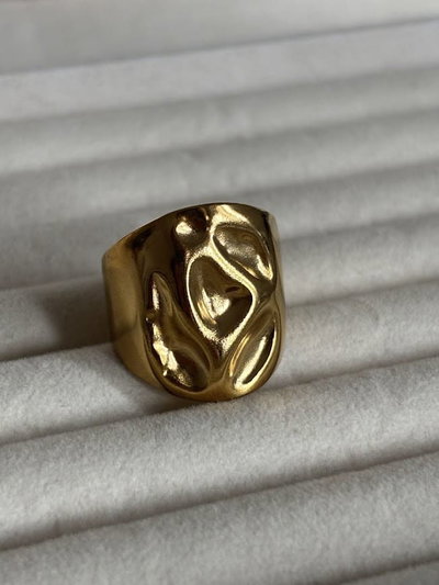 Anillo Gia gold