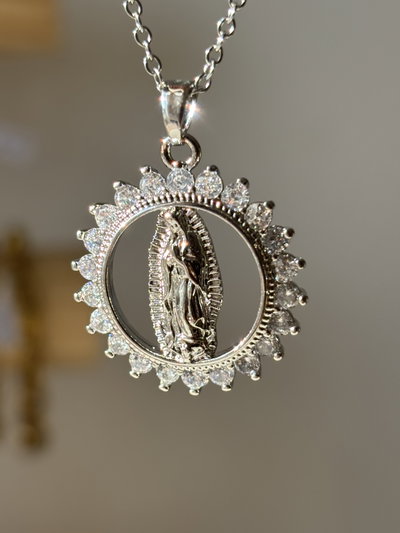 Collar Virgencita de Guadalupe