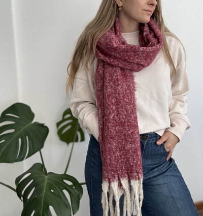 Bufanda bordo jaspeada