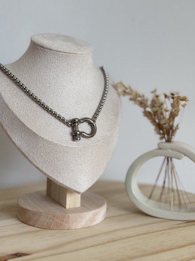 Collar Capri