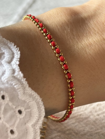 Pulsera hilo rojo