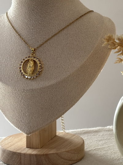 Collar Virgencita de Guadalupe gold