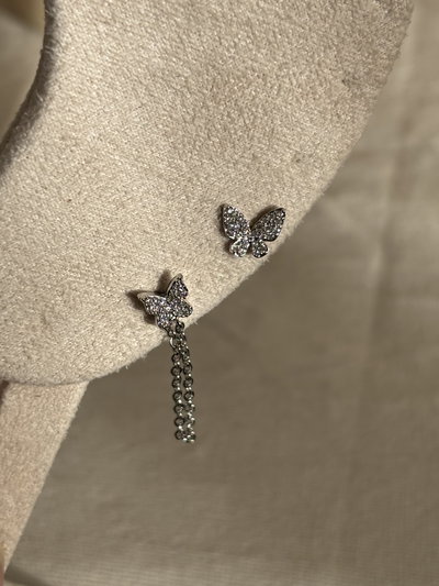 Aros Mariposa con cadenita
