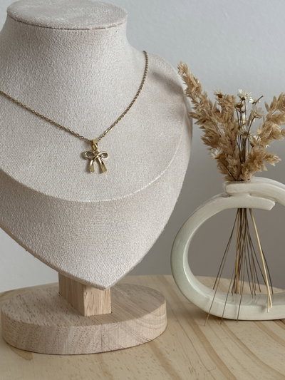 Collar moñito