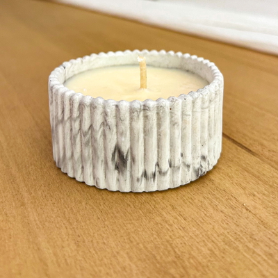 Vela cera de soja aromática cilindro rayado bajo 5x8cm