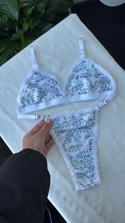 CONJUNTO AMORE HOJAS