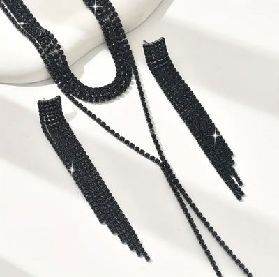 Gargantilla Lisa Corbatero – Circones Negros + Aros a Juego