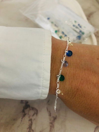 Pulsera Plata 925 con Dijes de Cristales Multicolor