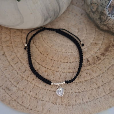Pulsera Cordón Negro con Plata 925 y Corazón de Zircón