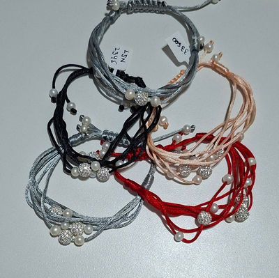 PULSERA Hilo de Seda con Perlas