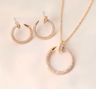 Conjunto Collar y Aros Vintage – Baño de Oro con Micropavé