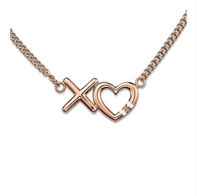 Collar Tommy Hilfiger Rose Gold con Dijes Corazón