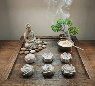 Porta Sahumerio Flor de Resina Pintado a Mano