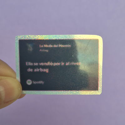 Ella se vendió... -holo brillo-tinta expandida-