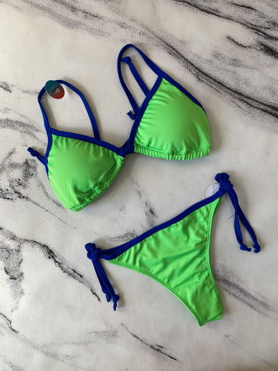 Bikini Less Bahia Electricidad