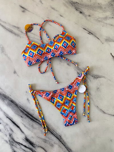 Bikini Less Cuba Azteca