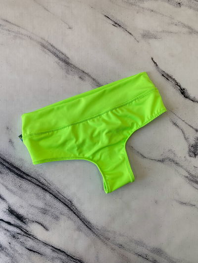 Less Tiro Alto Verde Fluor