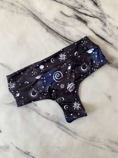 Less Tiro Alto Atmosfera