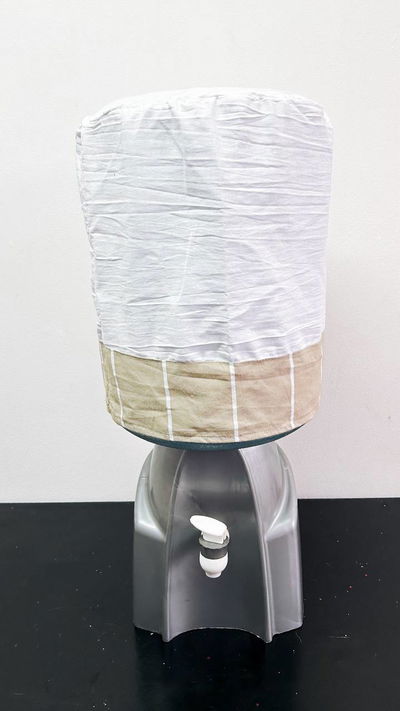 cubre bidones de agua de 20 litros