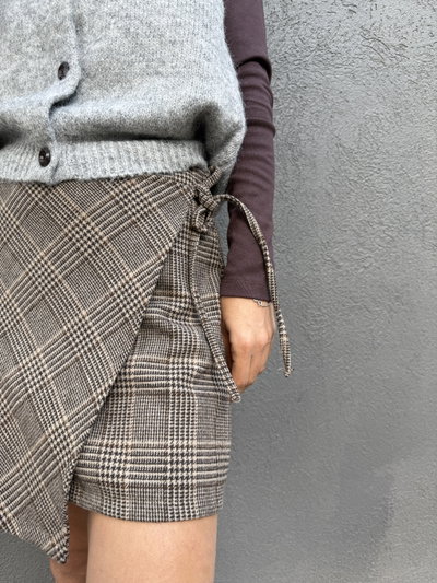 Falda Sara