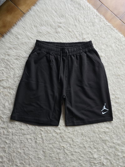 Short Jordan con Nike