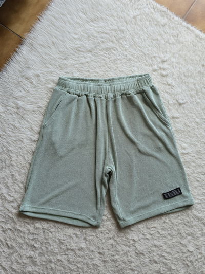 Bermuda de tejido ( talle XL)