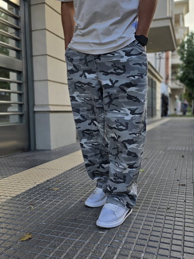 Baggy camuflado gris