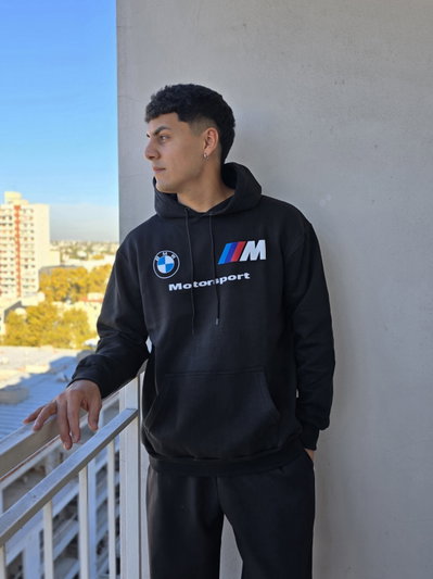 Buzo Puma bmw frizado