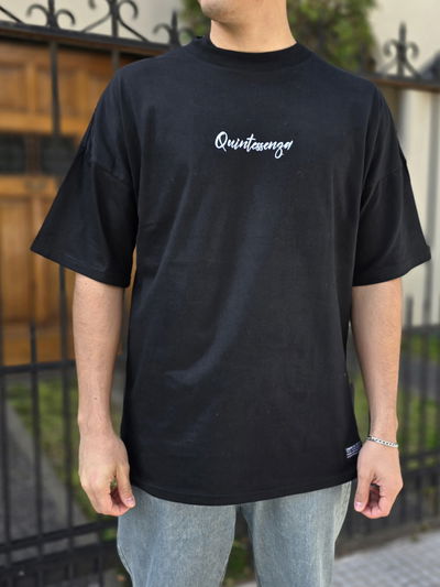 REMERA OVERSIZE QUINTESSENZAL