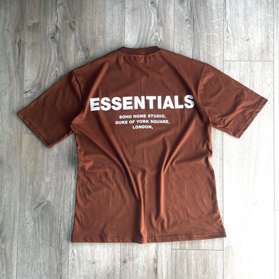 REMERAS OVER ESSENTIALS MARRON