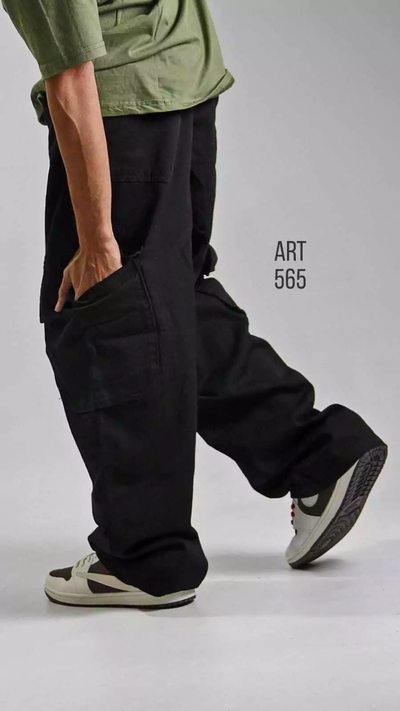 PANTALON BAGGY CARGO NEGRO Art 565