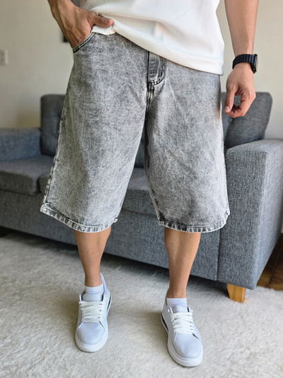 Bermuda jean baggy gris