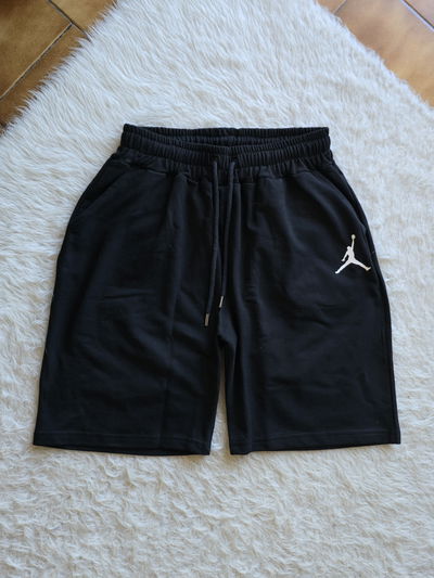 Short Jordan logo chico