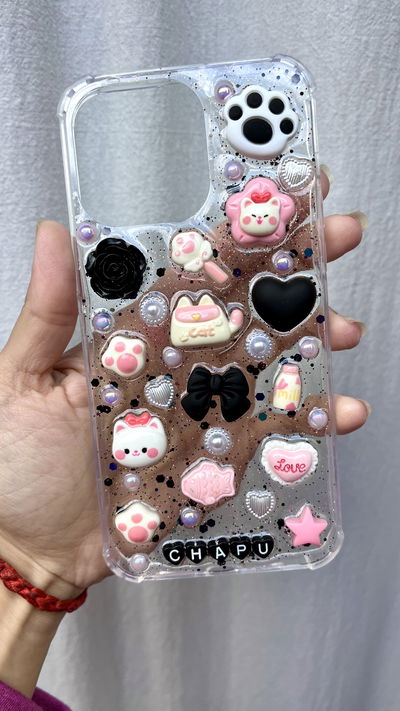 Funda con charms - Diseño cat lover