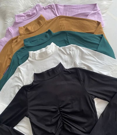 Polera con frunce 