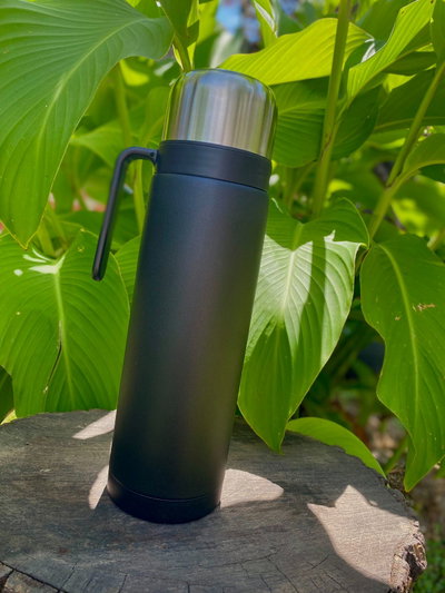 Termo negro media manija 1LT 