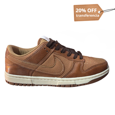 NIKE DUNK LOW