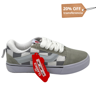 VANS KNU