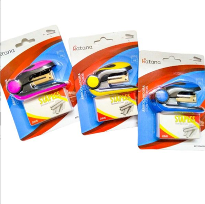 Set Abrochadora Mediana +  ganchos