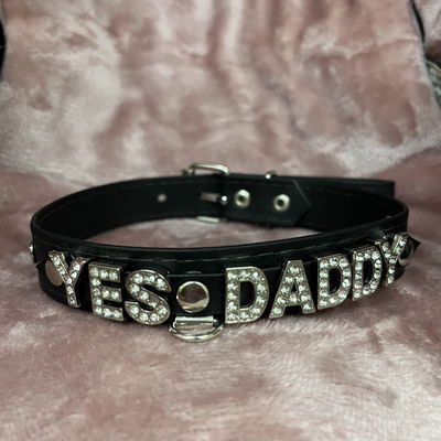 Choker letras strass YES DADDY