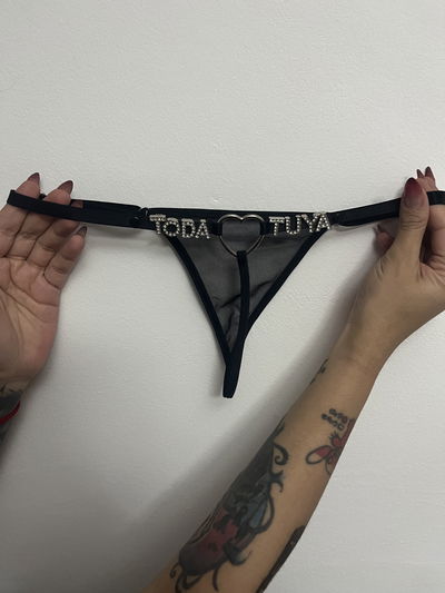Tanga letras de strass TODA TUYA