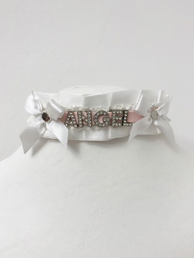 Choker dolly letras strass ANGEL
