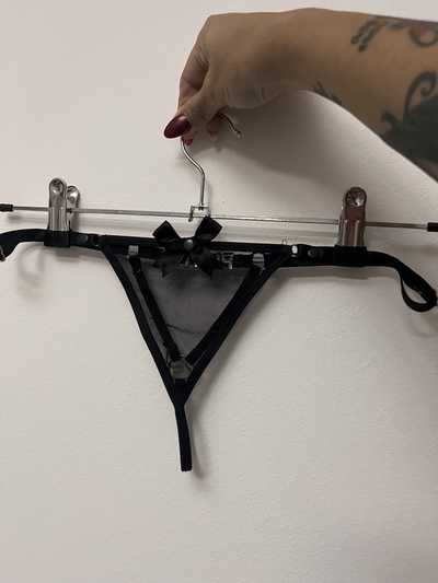 Tanga letras de strass PUTITA