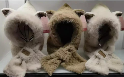 Gorro con cuellito Orejas de gatito