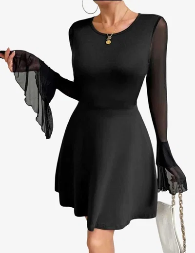 Vestido con recorte