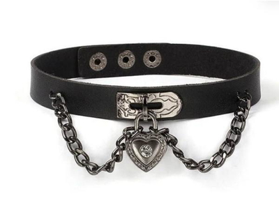 Collar corazón plateado